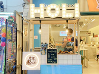 HOLI waffle shop